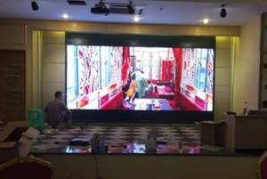 室内单红色语音同步led显示屏